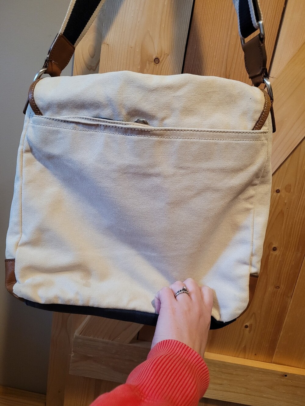 Coach Men's Cream Canvas Messenger Bag with Navy Stripe - Picture 4 of 10